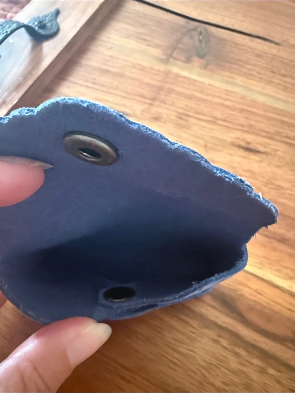 Portland Leather compact suede
